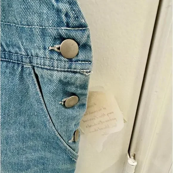 NWT Altar’d State Light Wash Denim Overall Short Mini Dress- Size Large - Picture 5 of 6